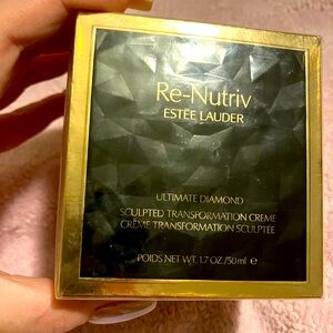 Estée Lauder Re-Nutriv ULTIMATE DIAMOND Sculpted Transformation Creme